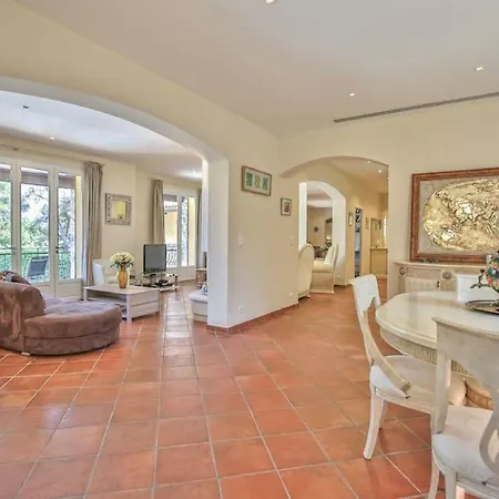 Grande Spazio A Due Passi Privat Vakantiehuis